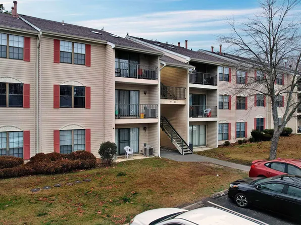 232 Colonial Ct Unit 232, Galloway, NJ 08205