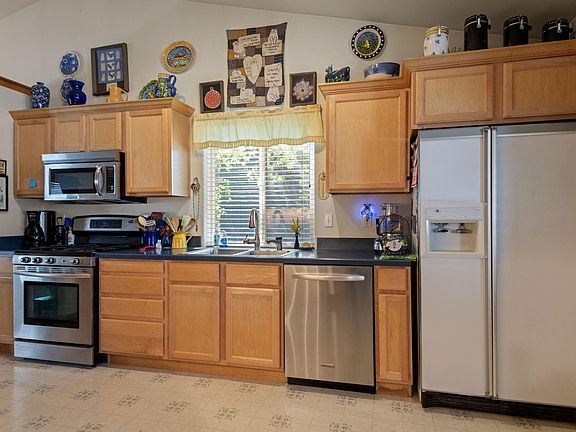 5th image of 21343 Puffin Dr