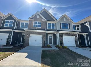 207 Viburnum Rd, Waxhaw, NC 28173