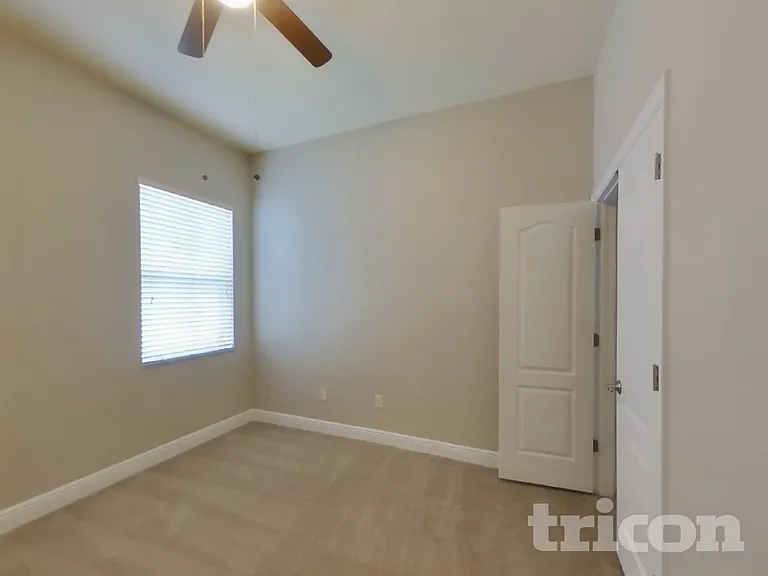 30656 Palmerston Pl — Photo 10