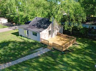 38451 N 6th Ave, Spring Grove, IL 60081