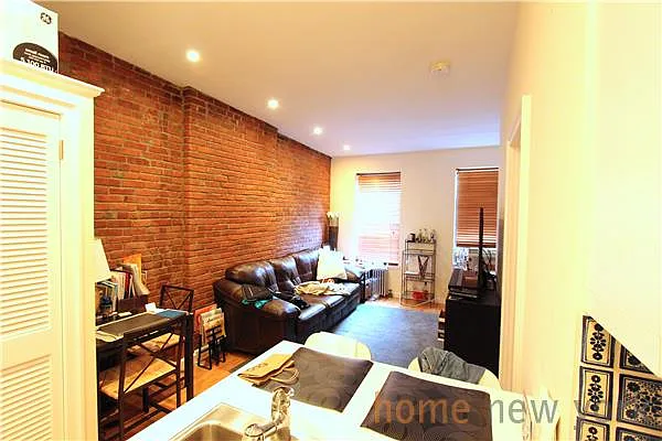 Rented by New York is Home | media 19