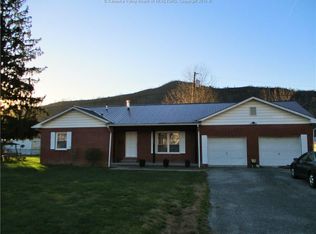 5907 Raven Dr, Charleston, WV 25306