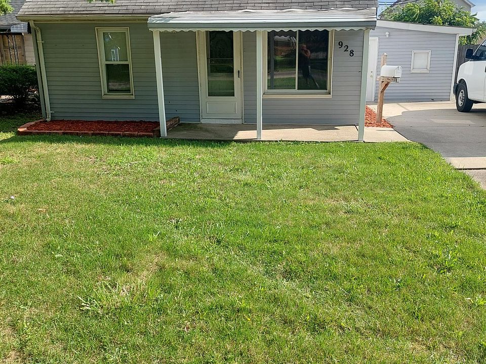 1st image of 928 E Pearl Ave