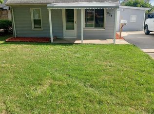 928 E Pearl Ave, Hazel Park, MI