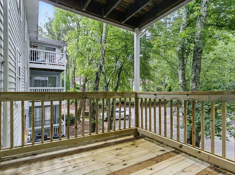 Birch Run Apartments — Photo 22