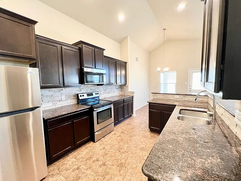 325 Ammonite Ln — Photo 19