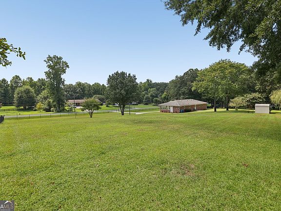 5th image of 2843 Crabapple Cir