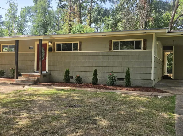4223 Oakhill Dr, Jackson, MS 39206