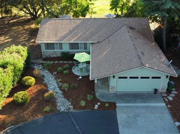 11825 Torrey Pines Dr, Auburn, CA 95602
