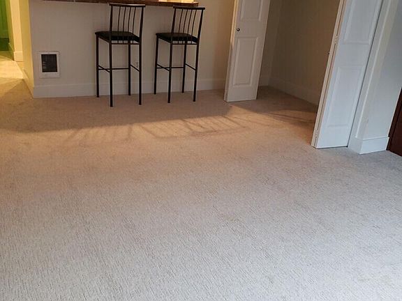 4th image of 123 Queen Anne Ave N APT 303