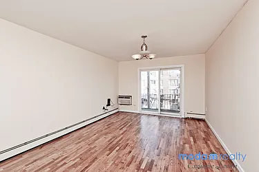 Rented by Moda Realty