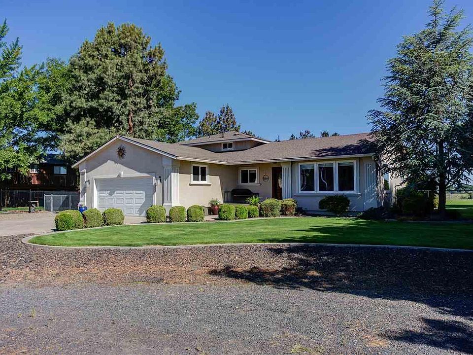 1st image of 311 Ryan Ave