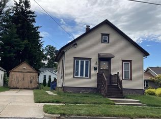 514 N Montgomery St, Watertown, WI 53098
