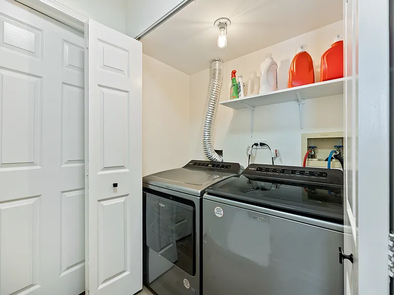 1305 S Paddock Dr — Photo 10