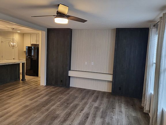 5th image of 103 Hemlock Blvd #103