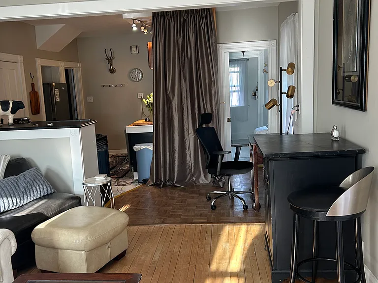 2416A N Dousman St — Photo 2