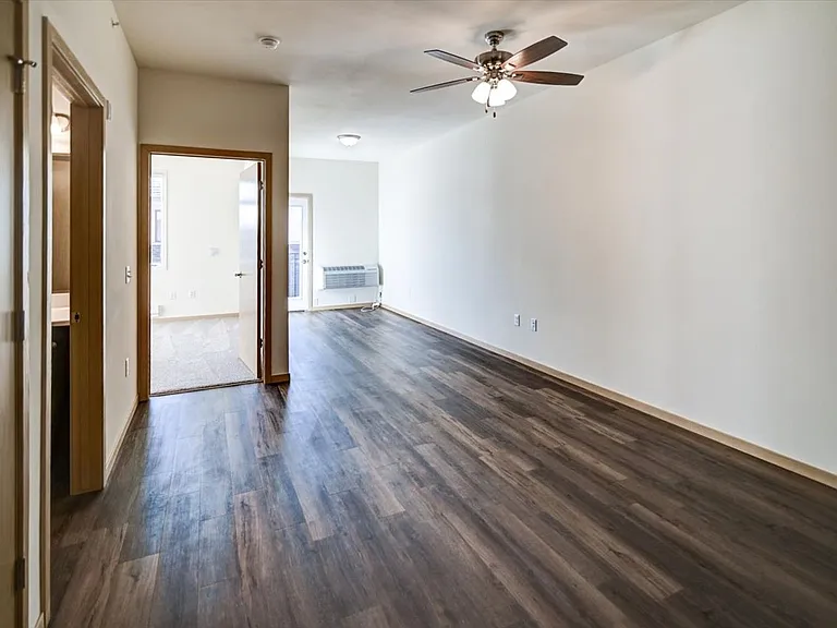 2128 Luann Ln #4 — Photo 2