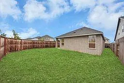 904 Capracotta Dr — Photo 13
