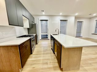 100 Mount Pleasant Ave #4, Roxbury, MA 02119