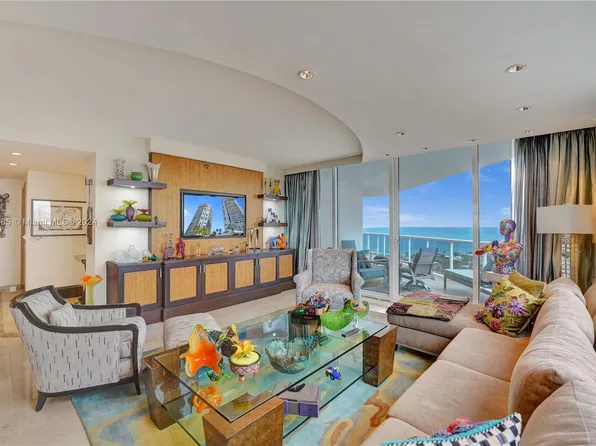 3801 NE 207th St APT 2603, Miami, FL 33180