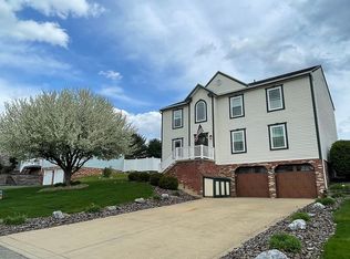 510 Hoover Dr, Apollo, PA