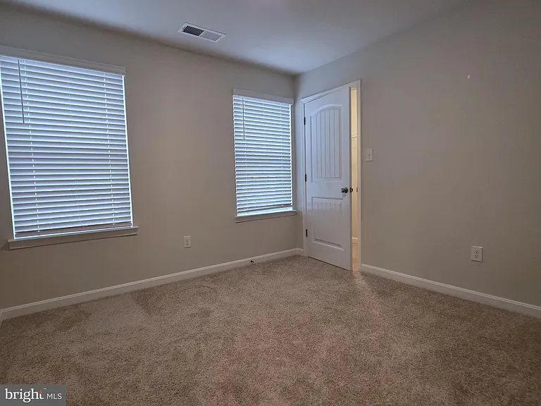 71 Filbert Dr — Photo 20