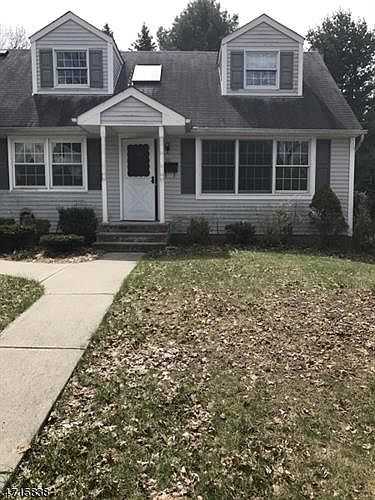 1st image of 32 Wilson Dr