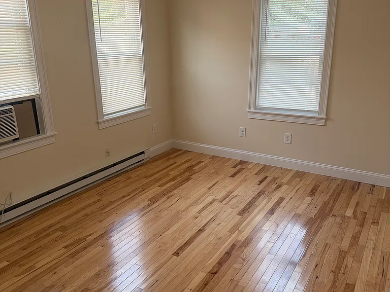 173 Porter St #2 — Photo 5