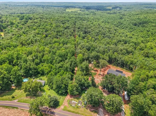 637 Odell Rd, Liberty, SC 29657