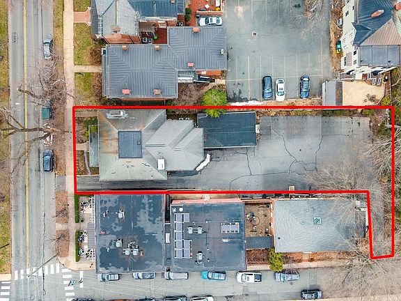 5th image of 211 E High St