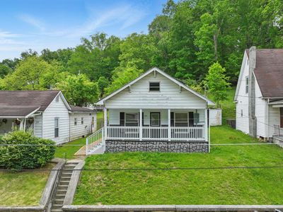 631 Meadow St NE, Coeburn, VA, 24230