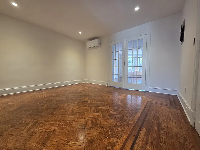 1329 Prospect Pl #1 — Photo 4