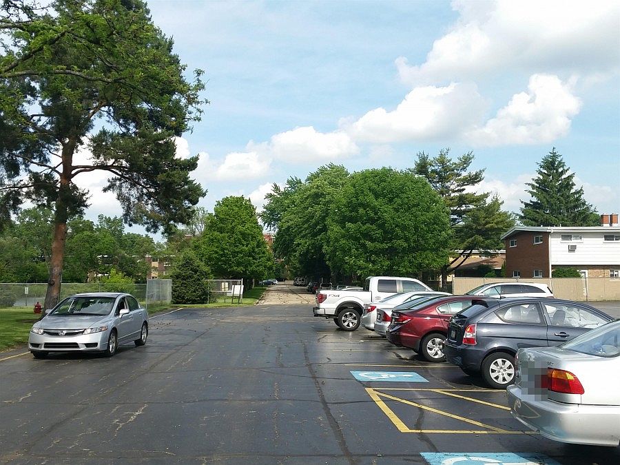 100 Deborah Ln Wheeling IL Zillow