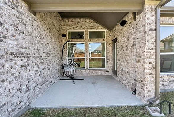 1710 Highwood Rd — Photo 33