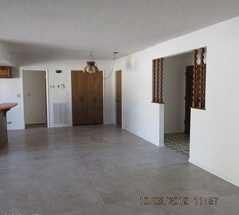 5th image of 2571 Talisman Dr