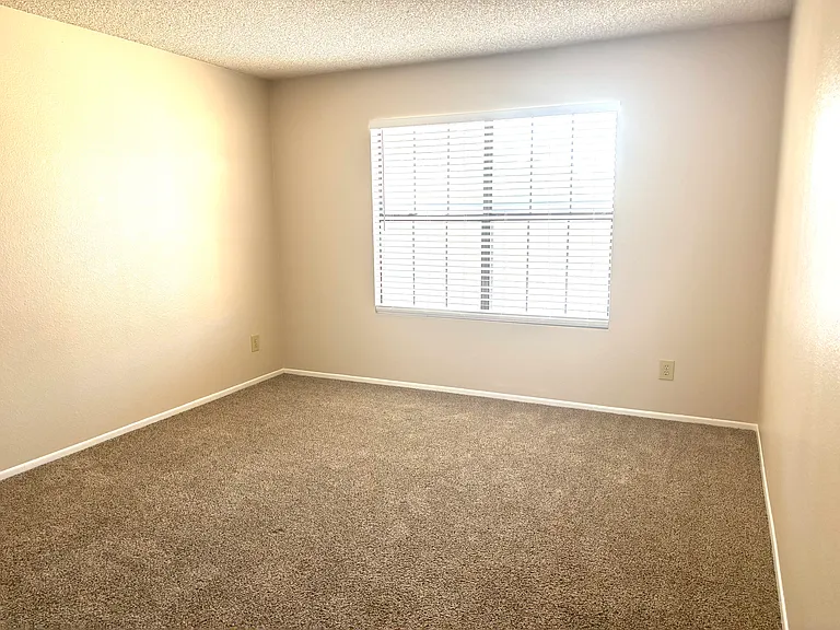 4607 E Bohl St — Photo 10