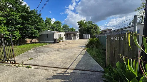 4915 Sitca St Photo 1