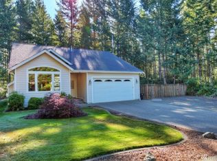 490 E Michelle Dr, Union, WA