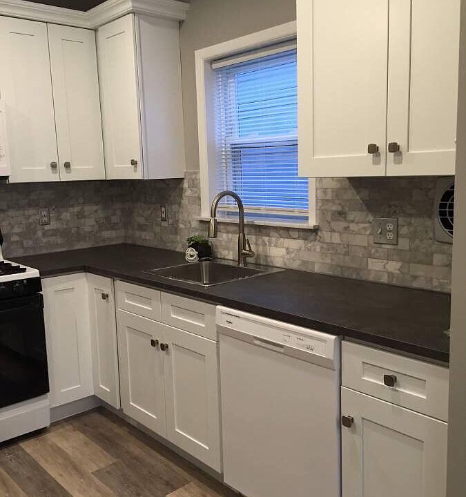 1st image of 52 Villa Ave