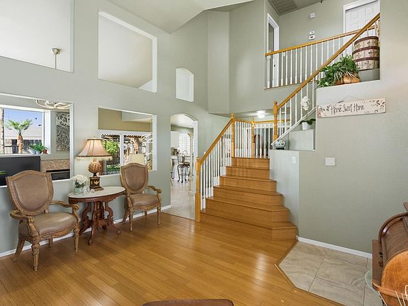 5th image of 8416 Crab Apple Ct
