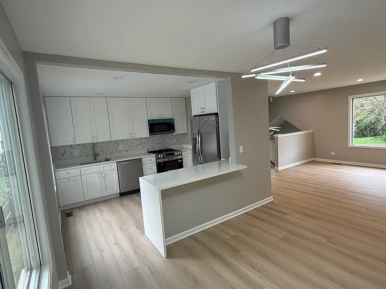 101 Hammond Ave — Photo 8