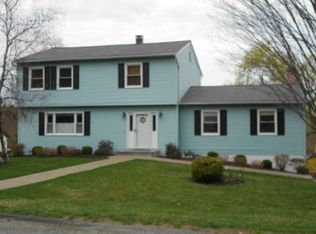 67 Scenic Hills Dr, Poughkeepsie, NY 12603