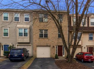 3931 Collis Oak Ct, Fairfax, VA 22033