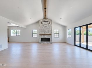 3913 E CAMPBELL Avenue, Phoenix, AZ 85018