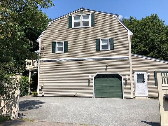 2nd image of 410 Garden City Dr