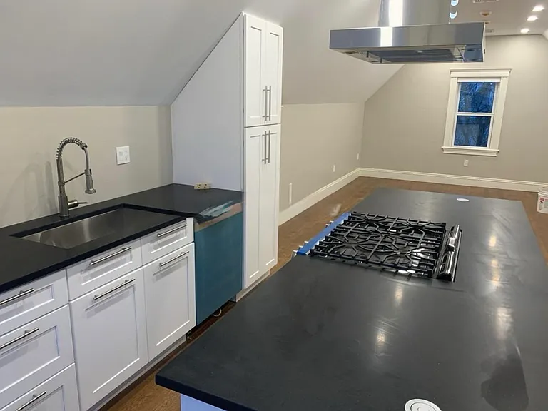 3 Dartmouth St #3 — Photo 2