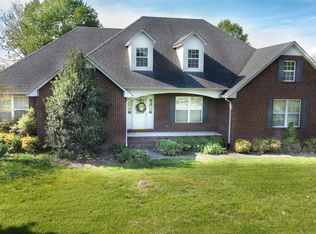 620 Big Oak Dr, Manchester, TN 37355
