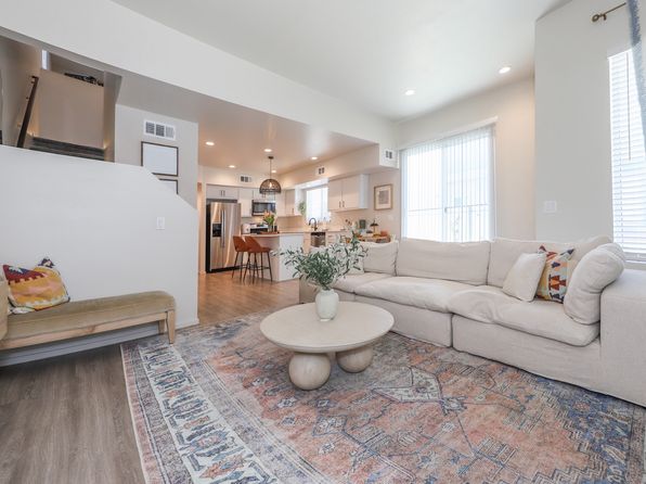 1856 S Poetry Ln