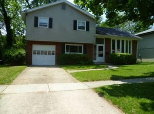 8706 Hartsdale Ave, Bethesda, MD 20817